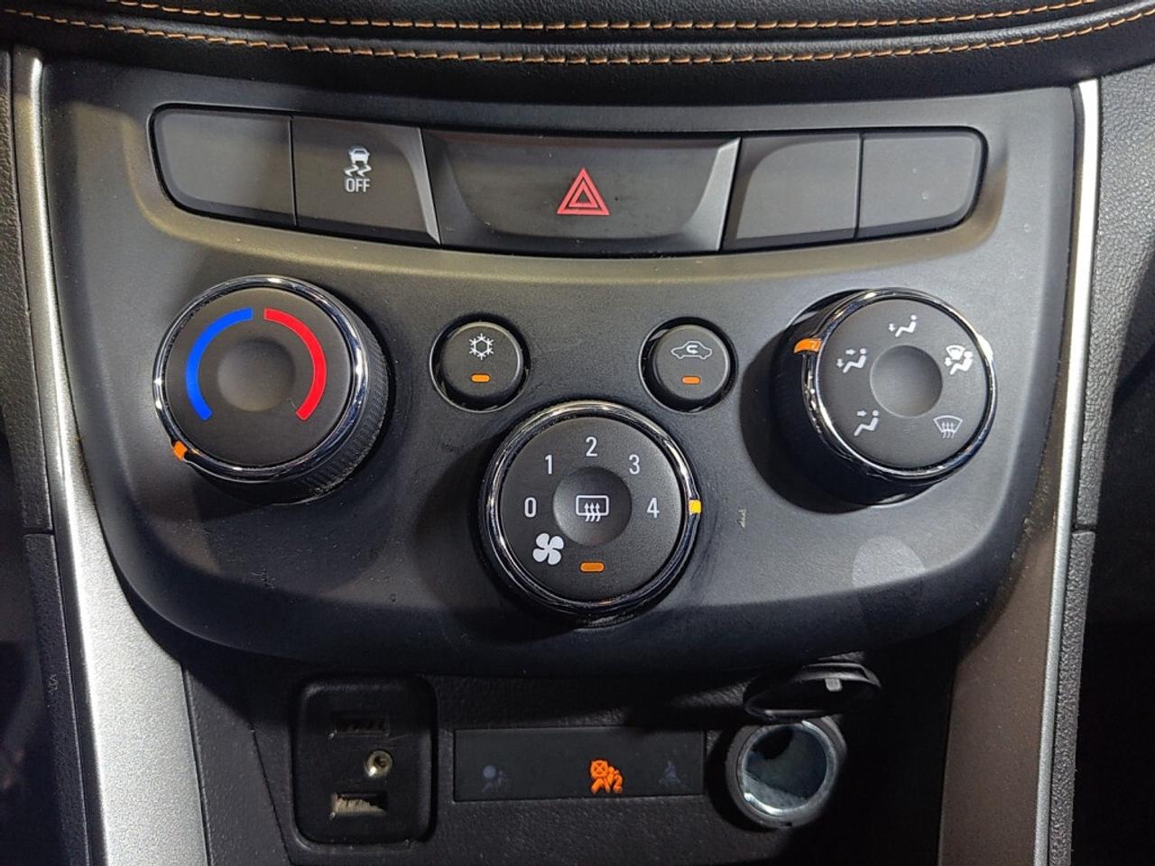 2019 Chevrolet Trax LS   Low KMs   Air & Auto Package   Back-Up Camera Photo
