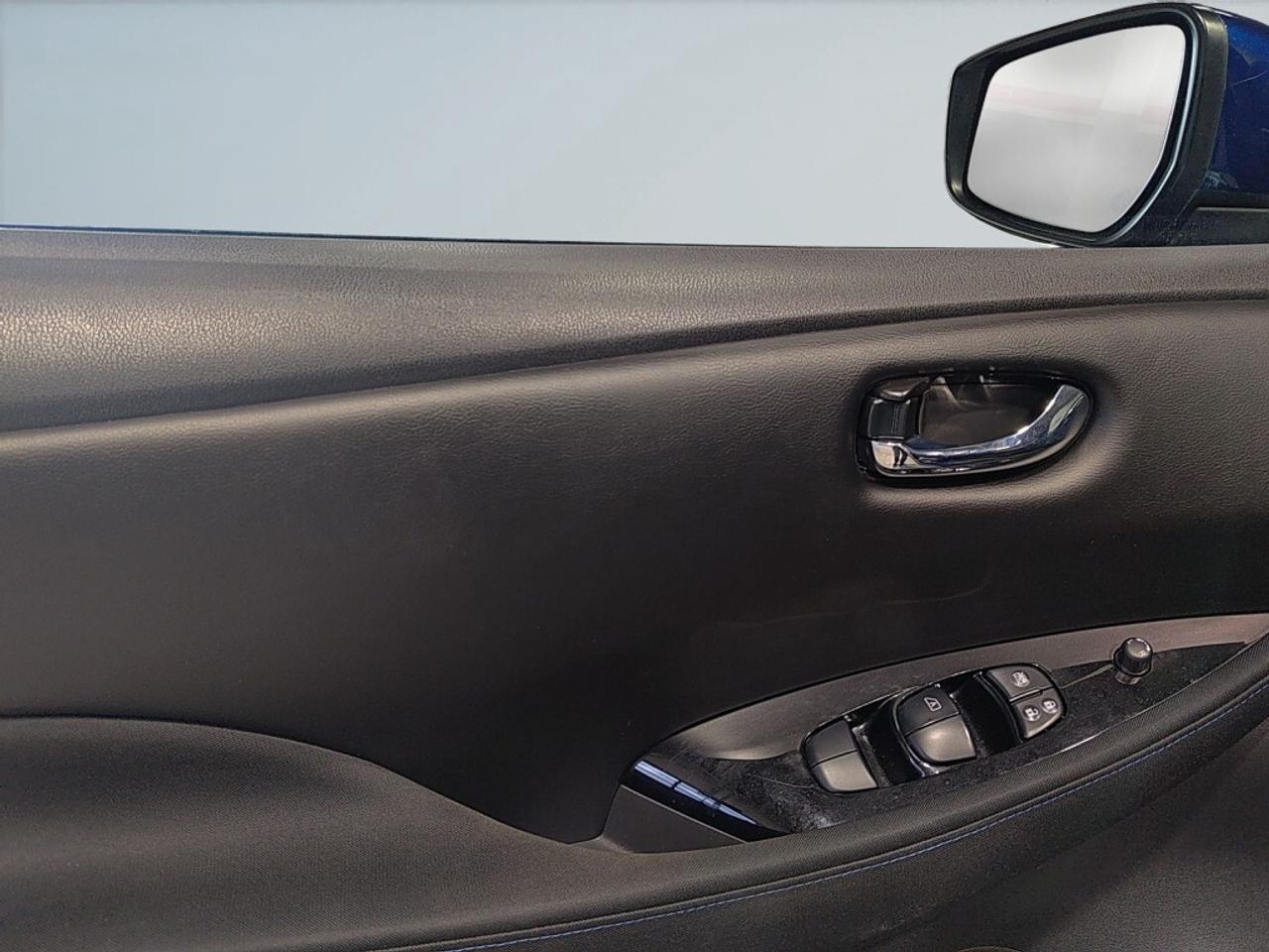 2019 Nissan Leaf Leaf S EV   No Gas   Full Electric   Heated Seats Photo