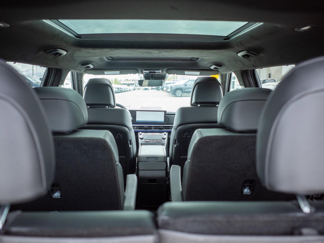2024 Hyundai Santa Fe Ultimate Calligraphy - Dual Moonroof   Power Foldi Photo