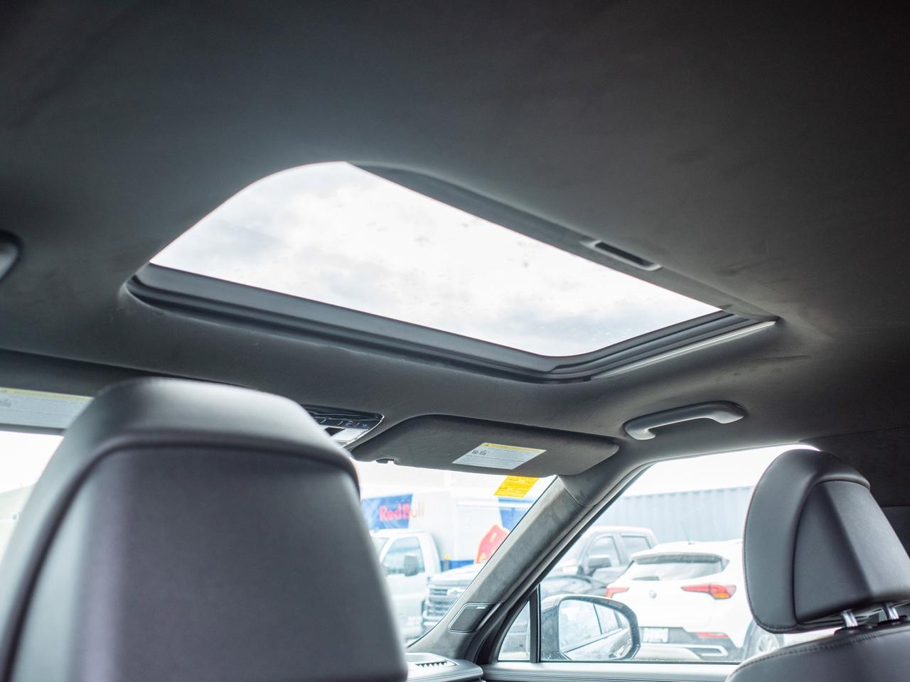 2024 Hyundai Santa Fe Ultimate Calligraphy - Dual Moonroof   Power Foldi Photo