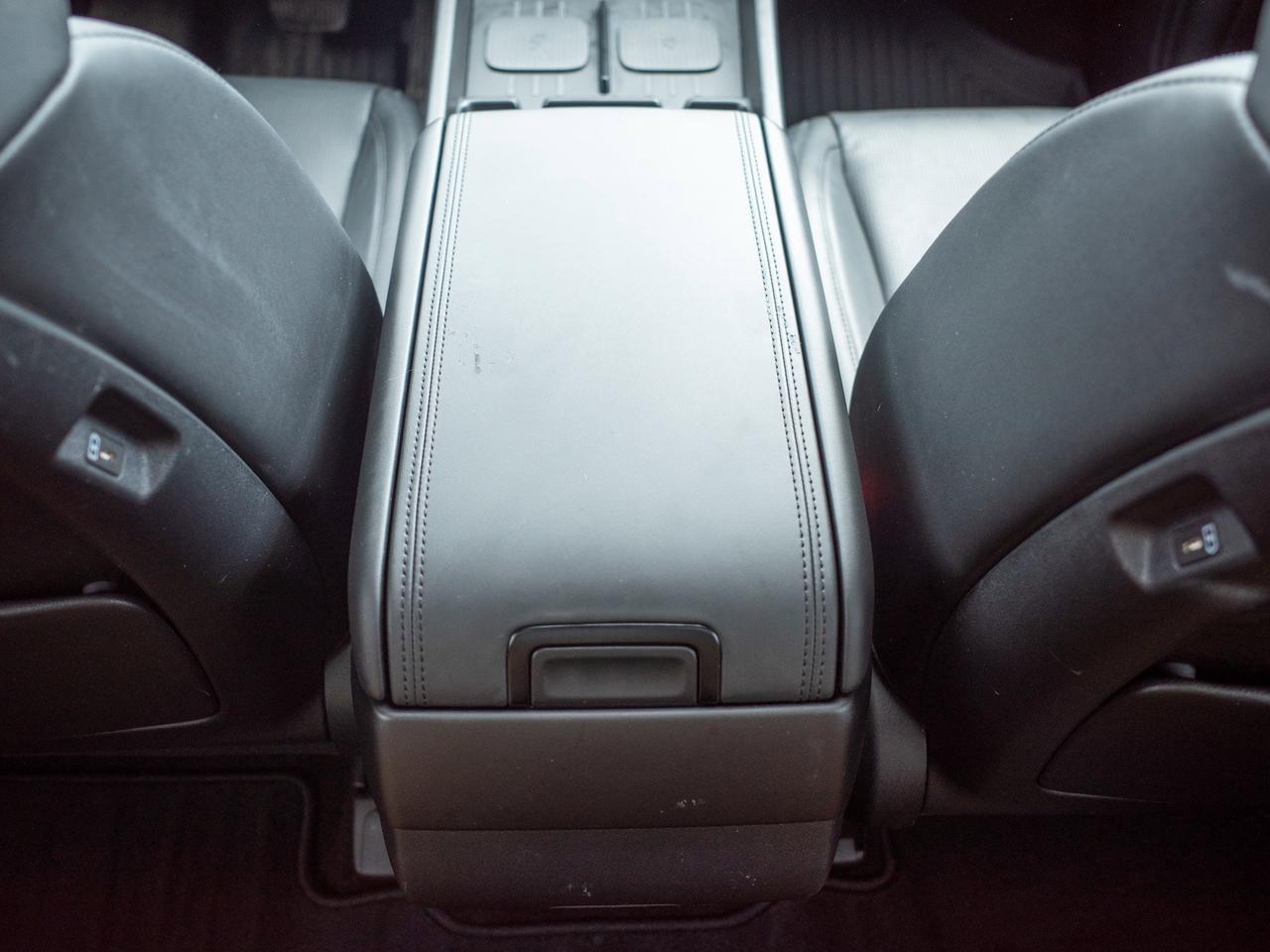 2024 Hyundai Santa Fe Ultimate Calligraphy - Dual Moonroof   Power Foldi Photo