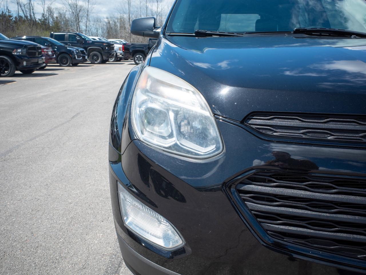 2017 Chevrolet Equinox LT - Keyless Entry   Back-Up Camera Photo