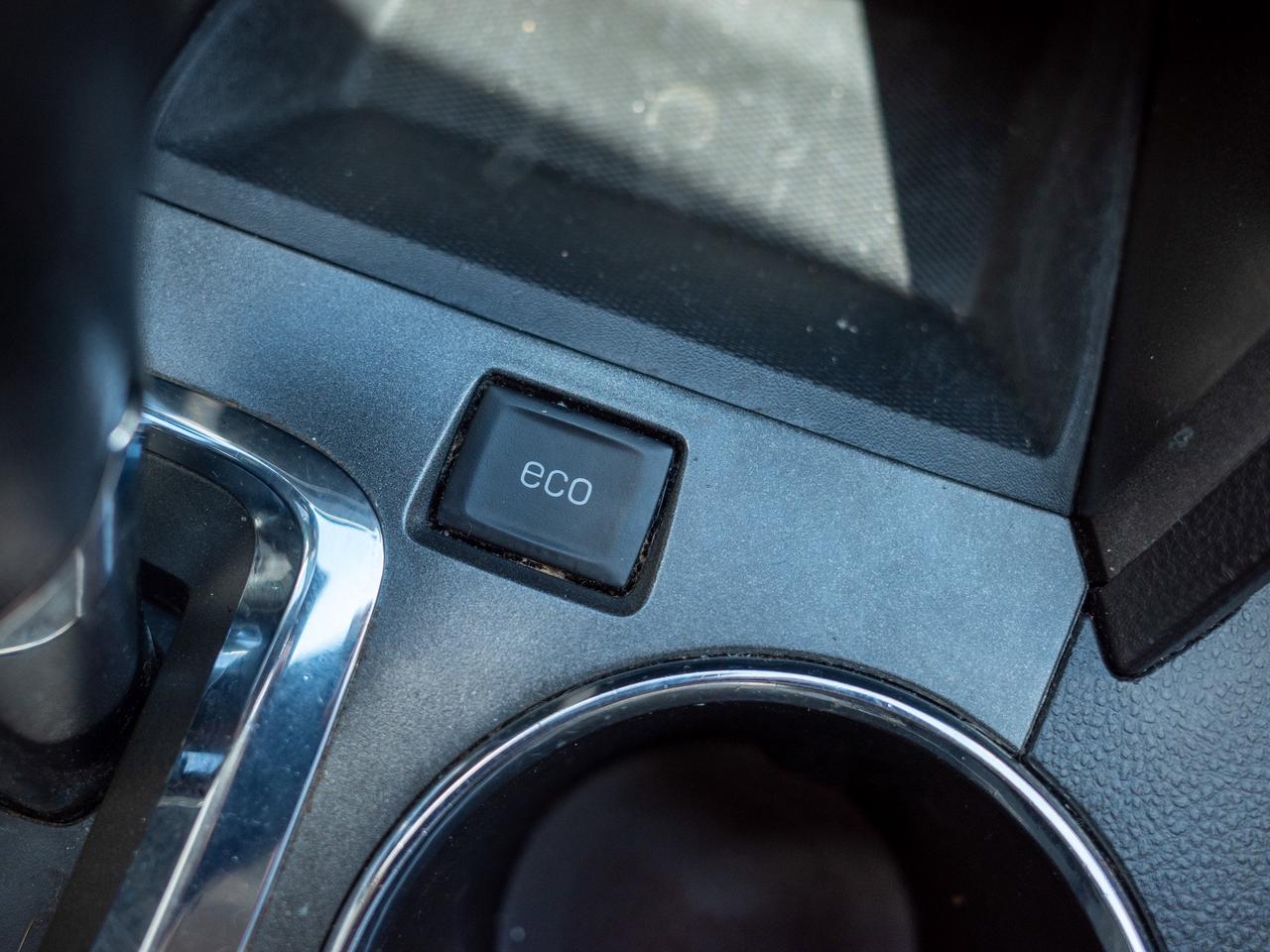 2017 Chevrolet Equinox LT - Keyless Entry   Back-Up Camera Photo