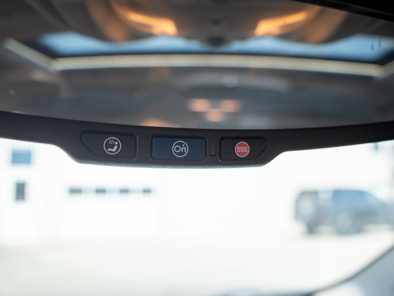 2017 Chevrolet Equinox LT - Keyless Entry   Back-Up Camera Photo
