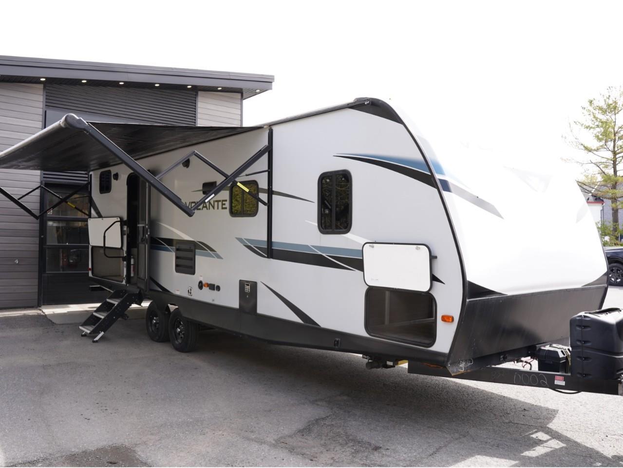 2022 Crossroads VOLANTE 22BH  Photo