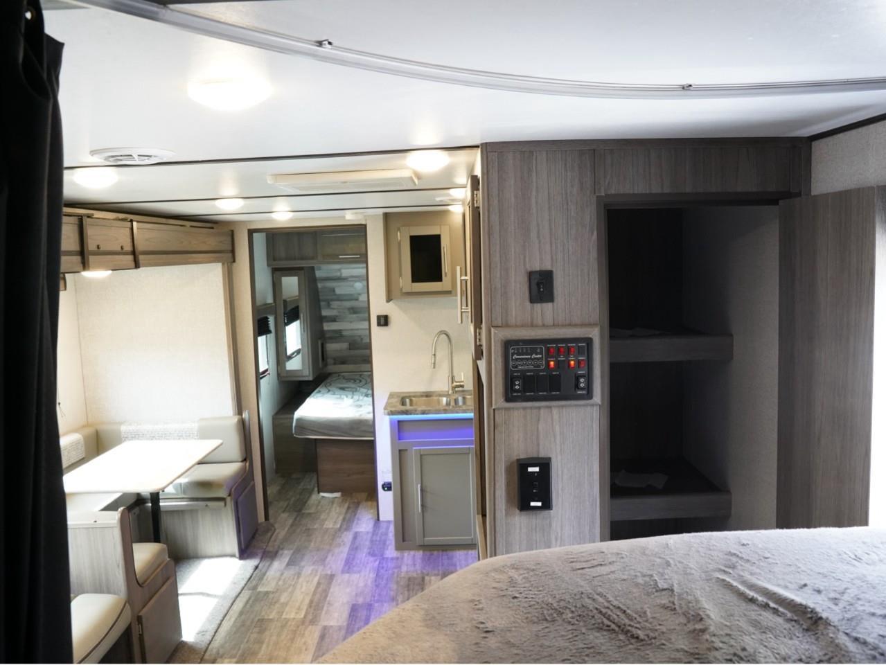2022 Crossroads VOLANTE 22BH  Photo
