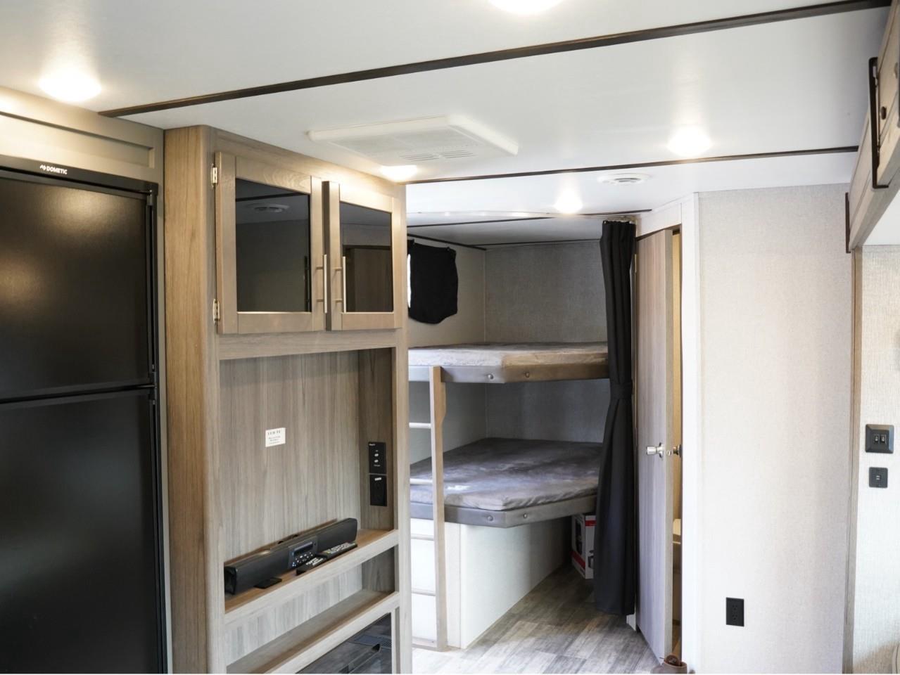 2022 Crossroads VOLANTE 22BH  Photo