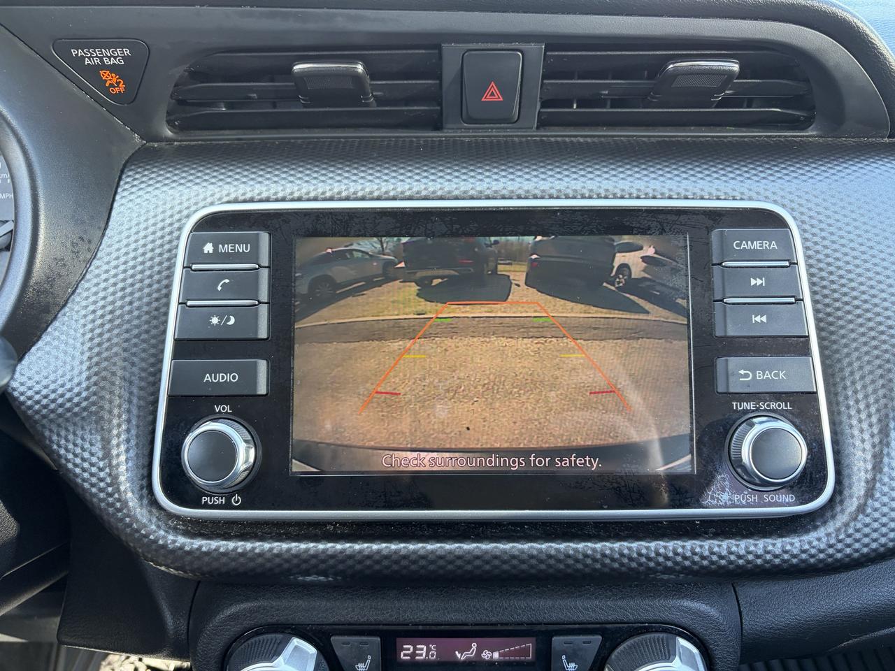 2019 Nissan Kicks SV Photo