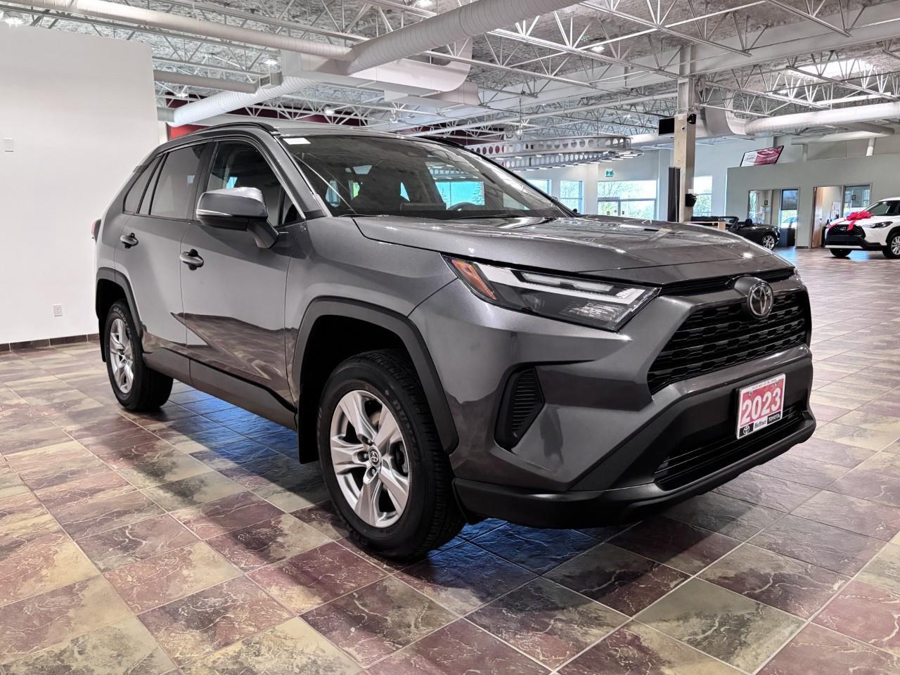 2023 Toyota RAV4 XLE Photo