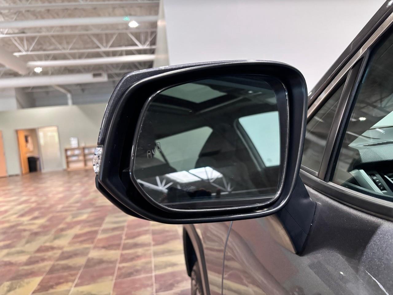2023 Toyota RAV4 XLE Photo