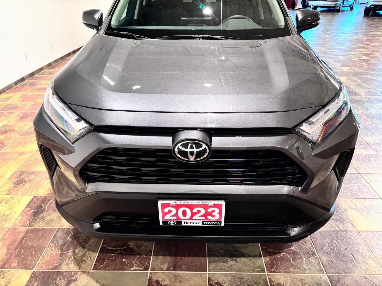 2023 Toyota RAV4 XLE Photo