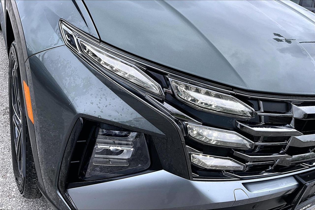 2025 Hyundai Tucson Hybrid ULTIMATE AWD   GREY LEATHER SEATS   FULLY LOADED! Photo