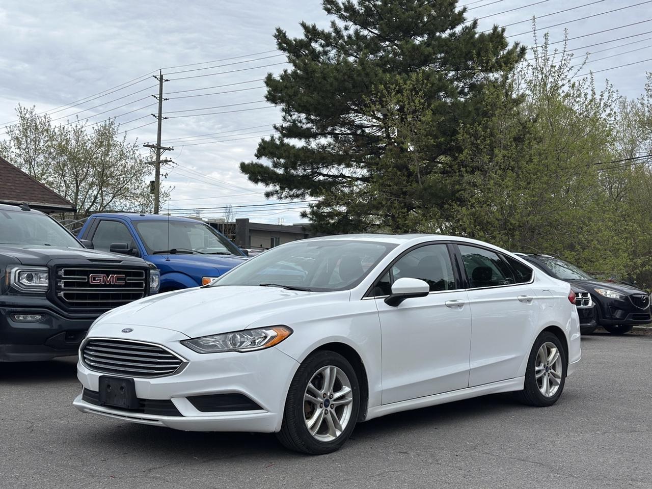 2018 Ford Fusion *LOW MILEAGE*NEW TIRES* NEW BRAKES* Photo