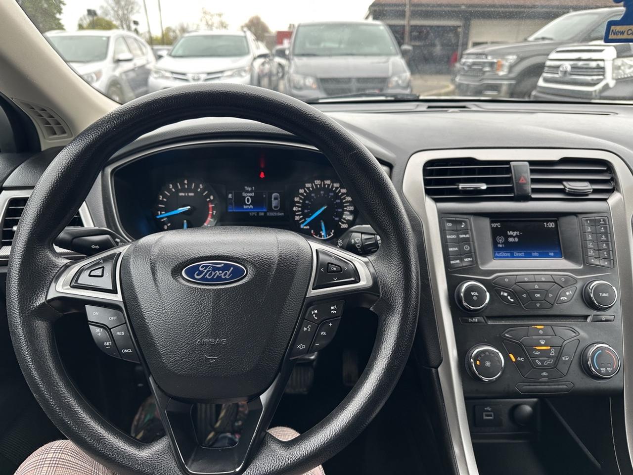 2018 Ford Fusion *LOW MILEAGE*NEW TIRES* NEW BRAKES* Photo