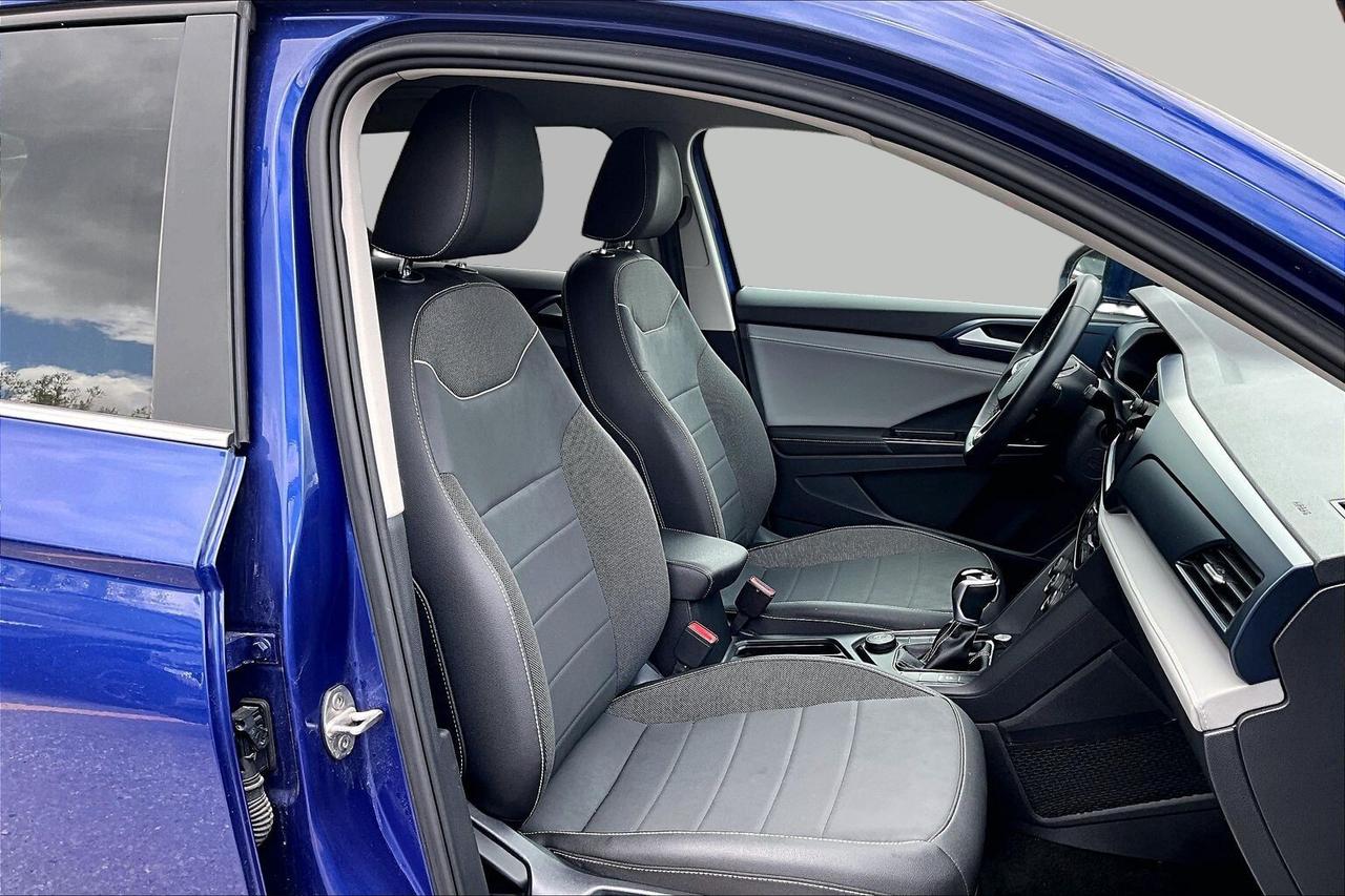 2024 Volkswagen Taos COMFORTLINE 4MOTION   REMOTE START   HEATED SEATS Photo