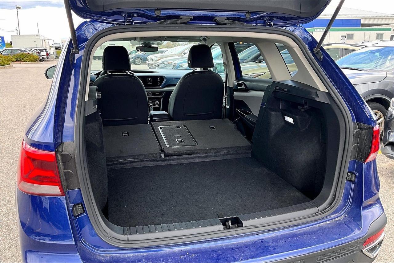 2024 Volkswagen Taos COMFORTLINE 4MOTION   REMOTE START   HEATED SEATS Photo