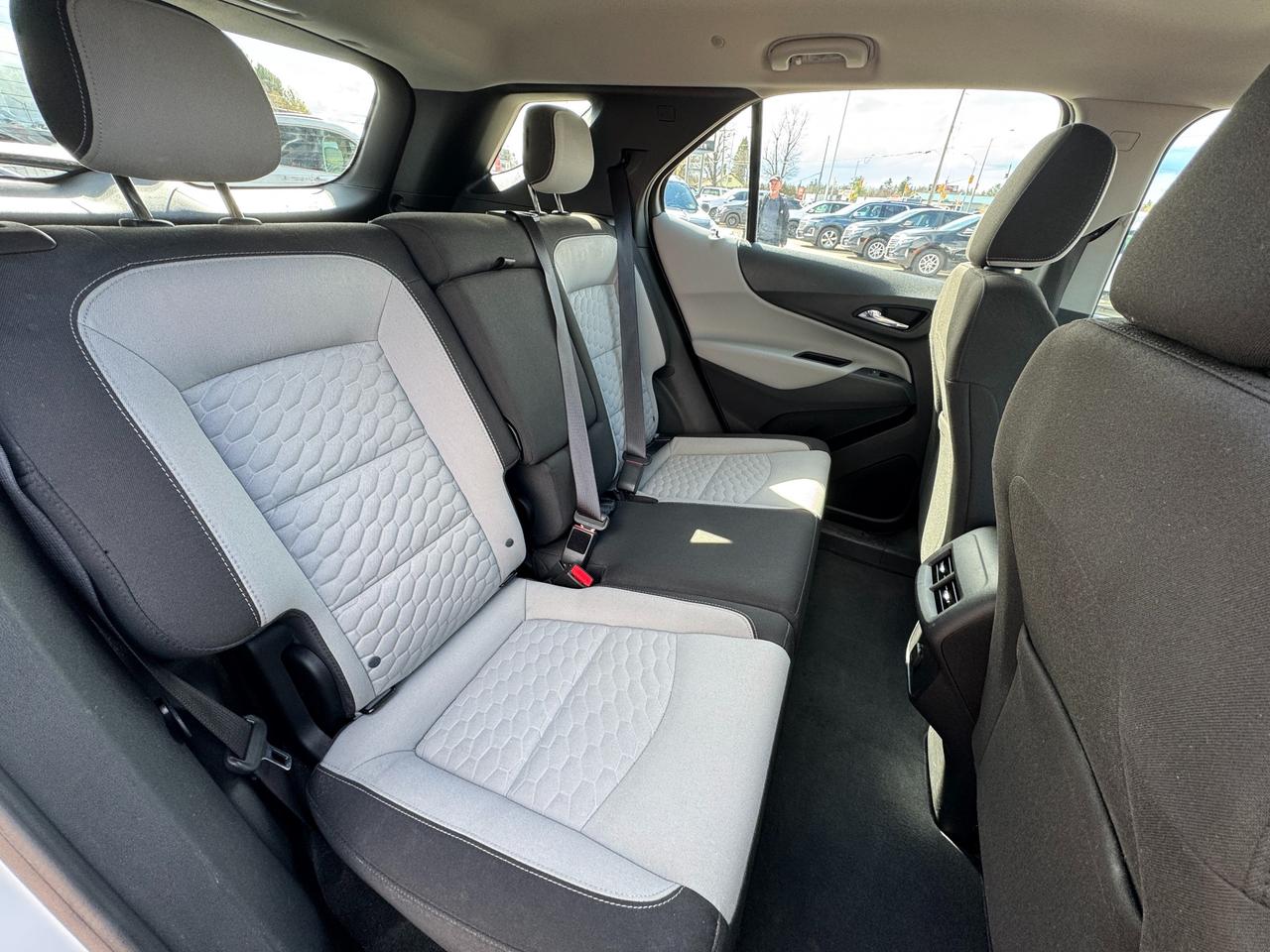 2018 Chevrolet Equinox LS Front-Wheel Drive Photo