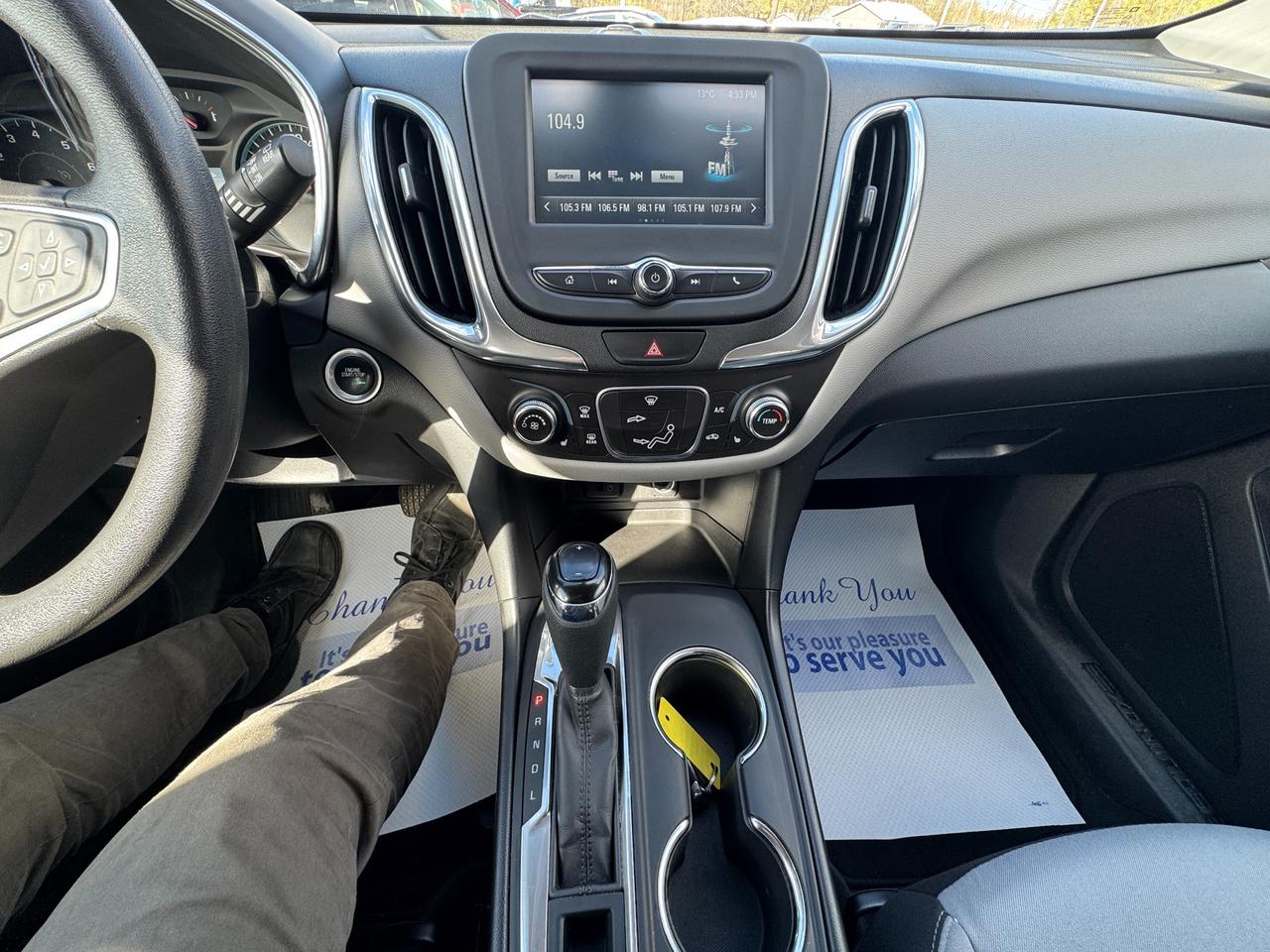 2018 Chevrolet Equinox LS Front-Wheel Drive Photo