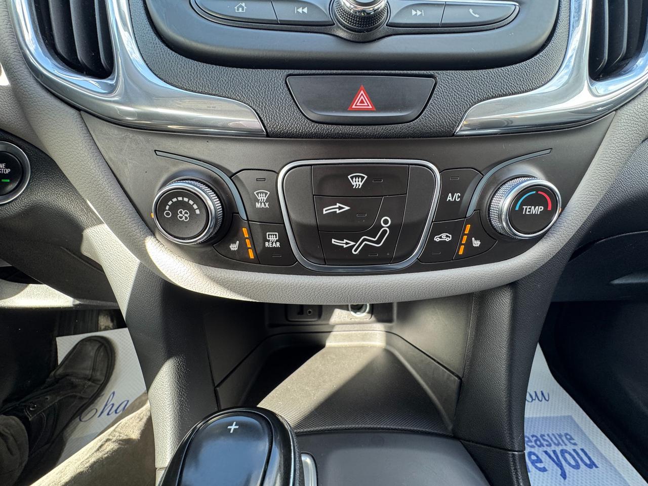 2018 Chevrolet Equinox LS Front-Wheel Drive Photo