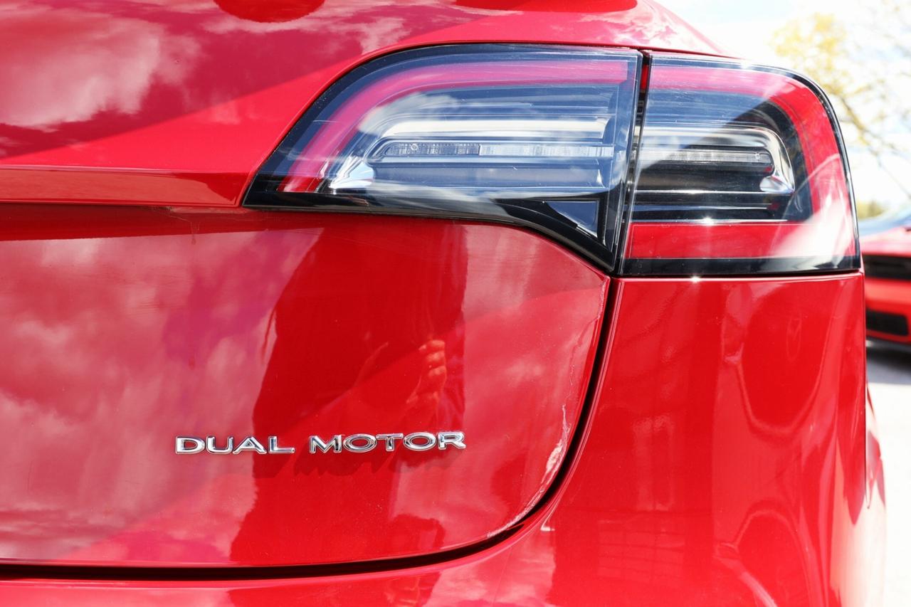 2018 Tesla Model 3 LONG RANGE-DUAL MOTOR-AWD/AUTOPILOT/FULL SELF DRIV Photo
