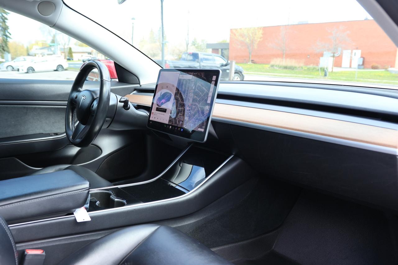2018 Tesla Model 3 LONG RANGE-DUAL MOTOR-AWD/AUTOPILOT/FULL SELF DRIV Photo
