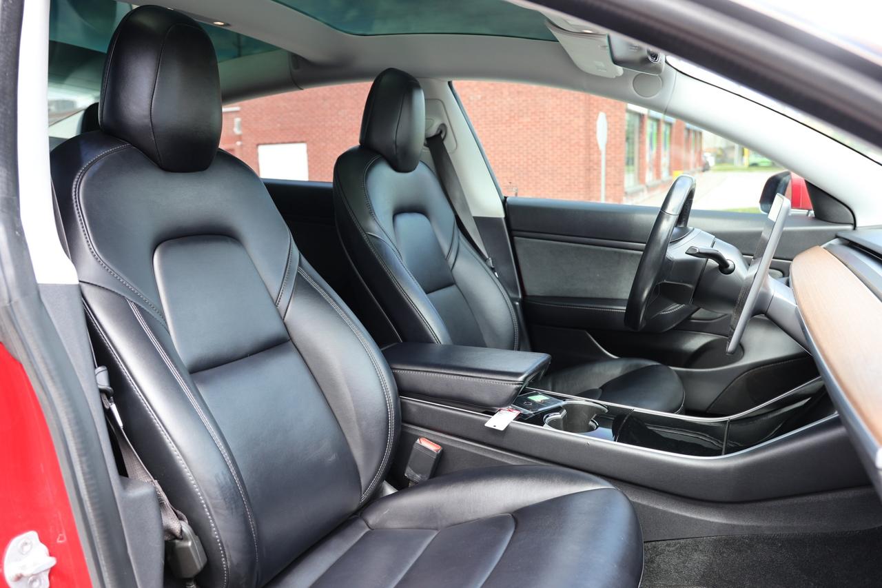 2018 Tesla Model 3 LONG RANGE-DUAL MOTOR-AWD/AUTOPILOT/FULL SELF DRIV Photo