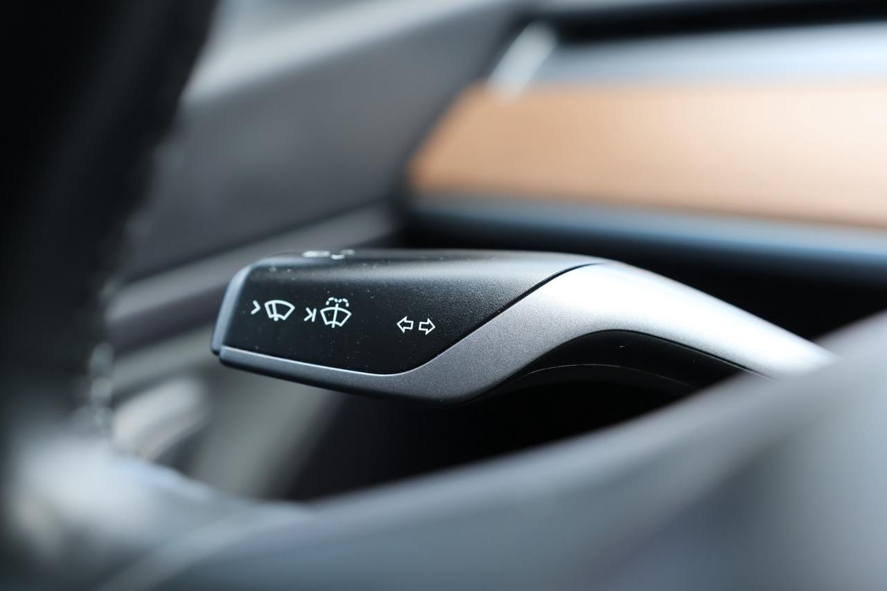 2018 Tesla Model 3 LONG RANGE-DUAL MOTOR-AWD/AUTOPILOT/FULL SELF DRIV Photo