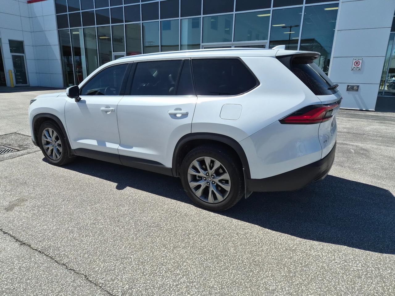 2024 Toyota Grand Highlander Limited 4dr All-Wheel Drive Photo