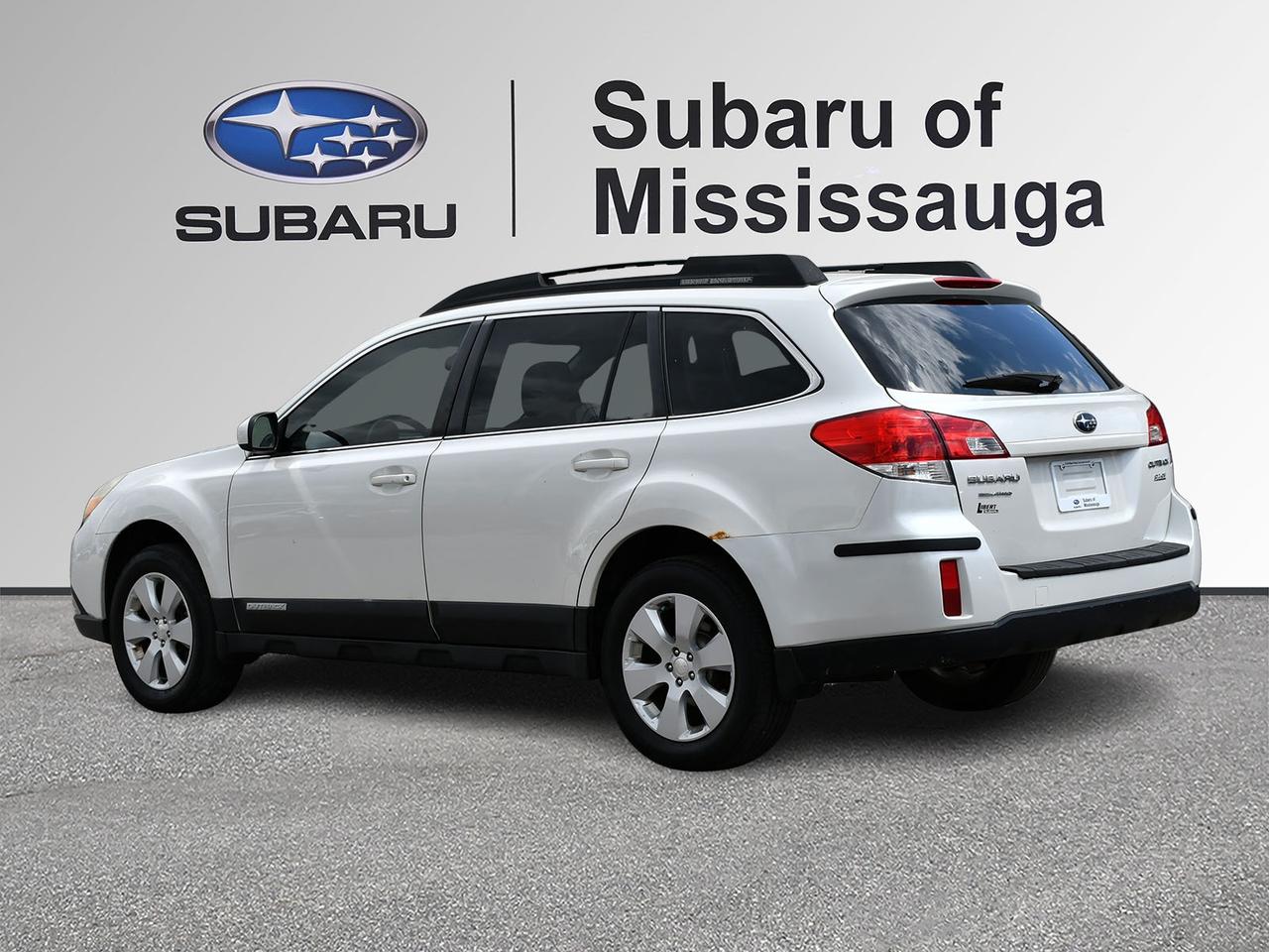 2011 Subaru Outback AWD   LOW KM   CLEAN CARFAX   SOLD ASIS Photo