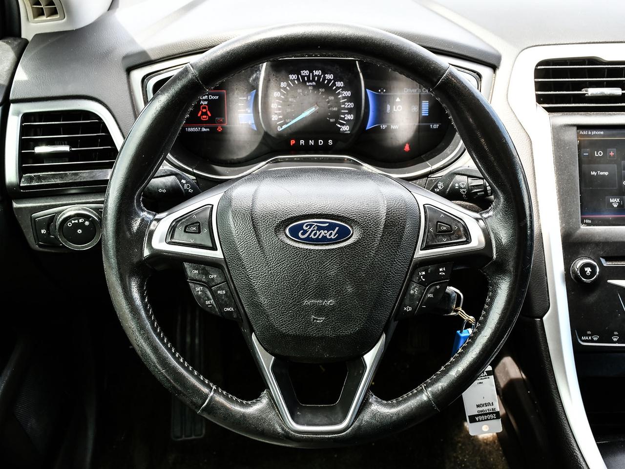 2015 Ford Fusion SE FWD   GREAT SERVICE HISTORY   BT   CAM   ALLOY Photo