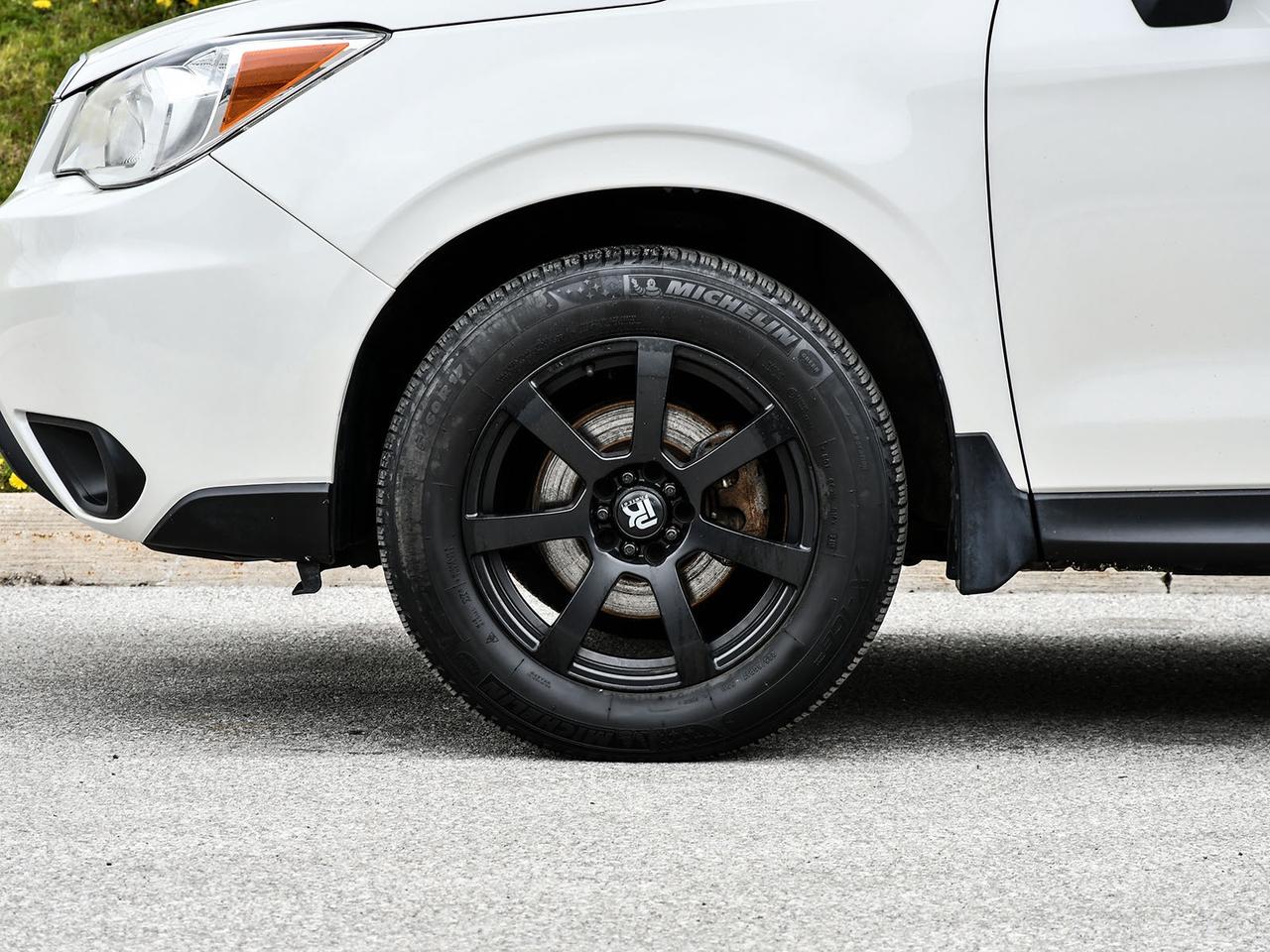 2016 Subaru Forester TECH PKG   AWD   1OWNER   LEATHER   2SET RIM&TIRE Photo4