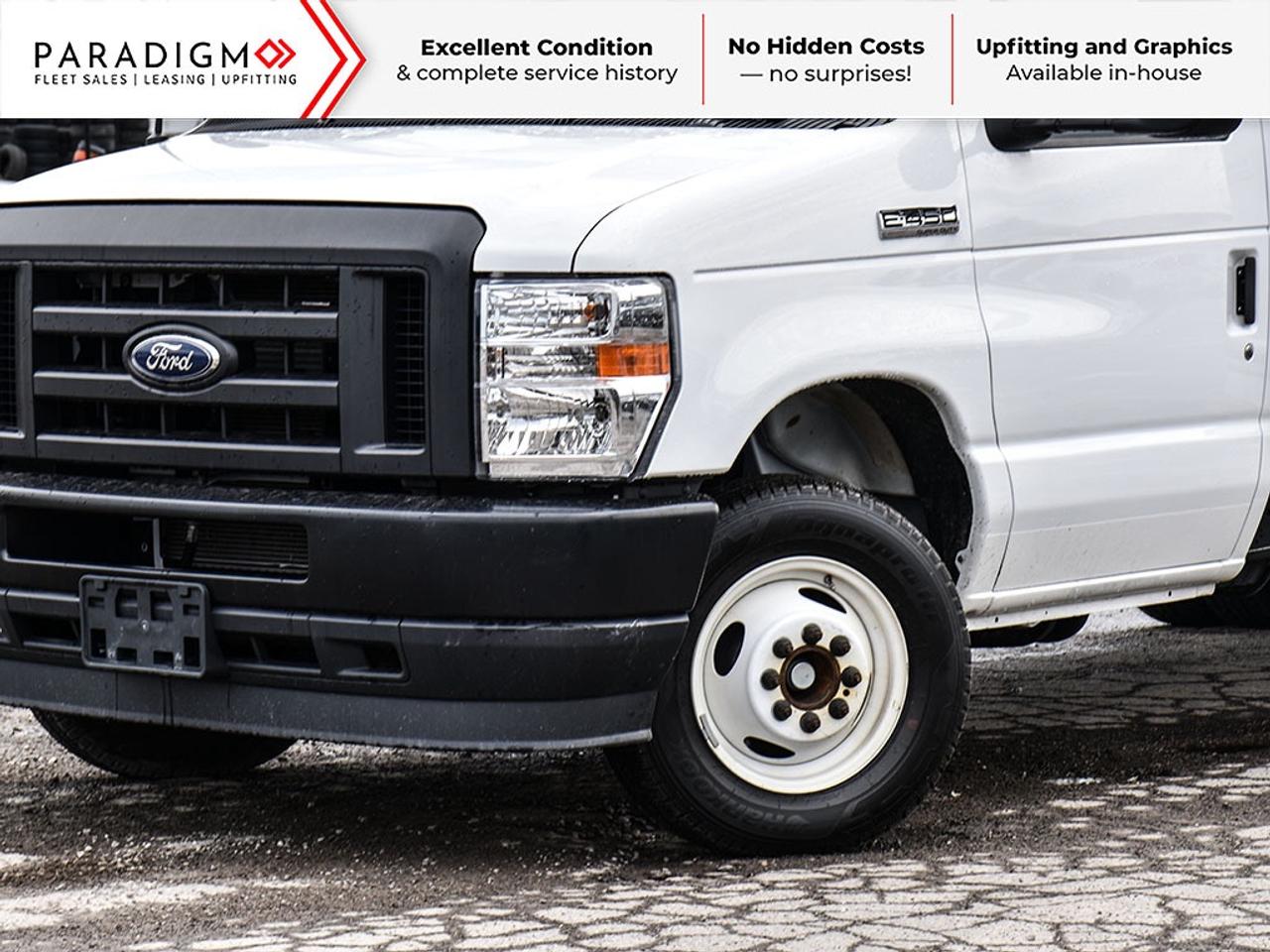 2025 Ford E-450 176" 16 ft Cube Box Standard Truck With Liftgate Photo