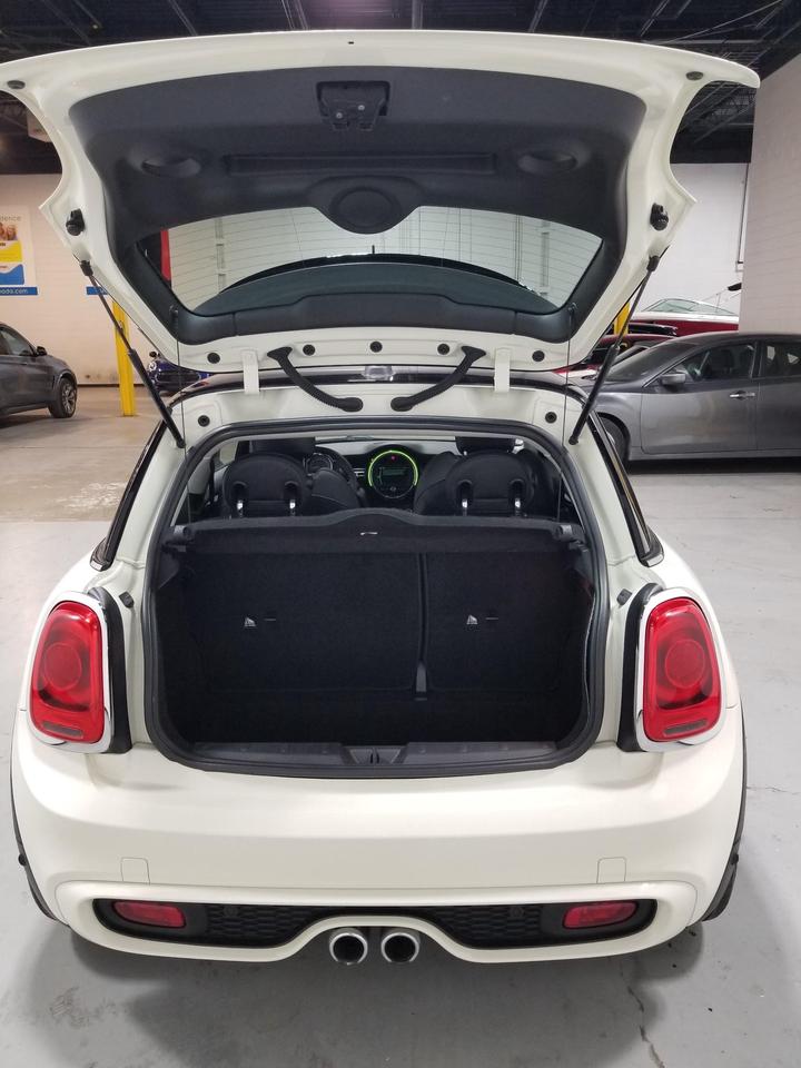 2019 MINI 3 Door Cooper S 2dr Hatchback Photo