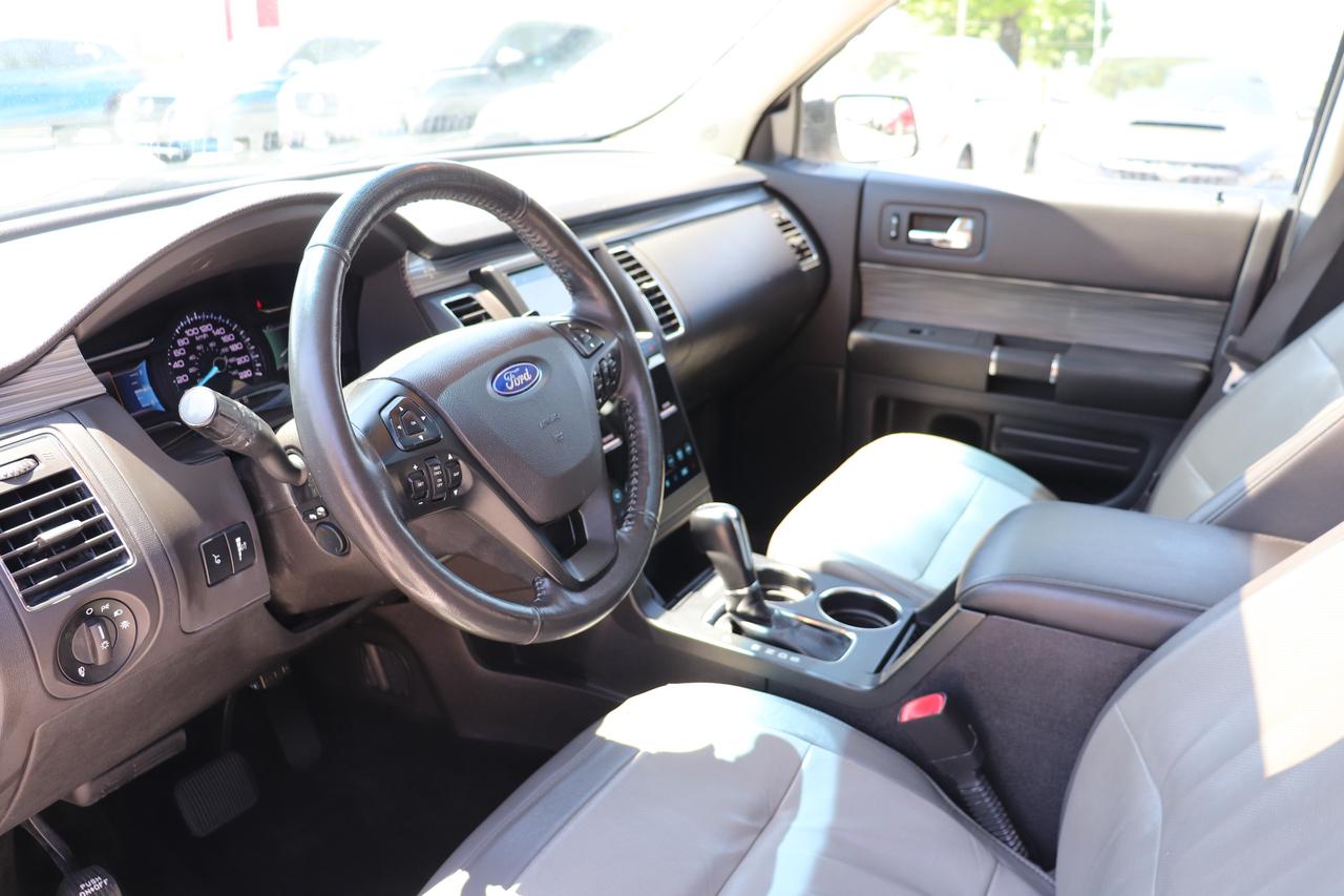 2017 Ford Flex LIMITED AWD 7 SEATER LEATHER SAFETY CERTIFIED CAM Photo