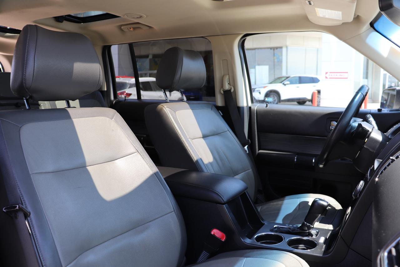 2017 Ford Flex LIMITED AWD 7 SEATER LEATHER SAFETY CERTIFIED CAM Photo