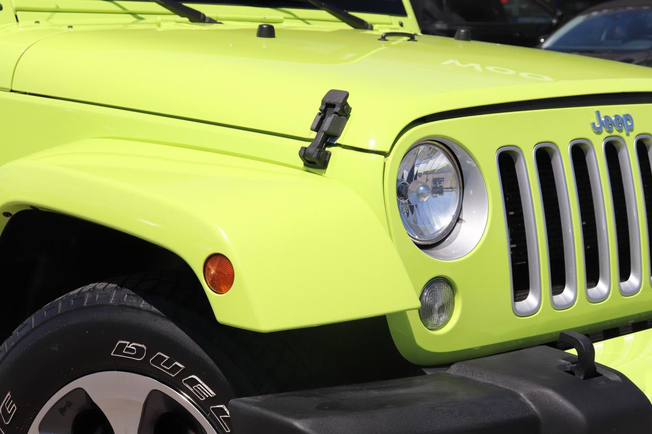 2016 Jeep Wrangler 2 DOOR SAHARA 4WD Photo