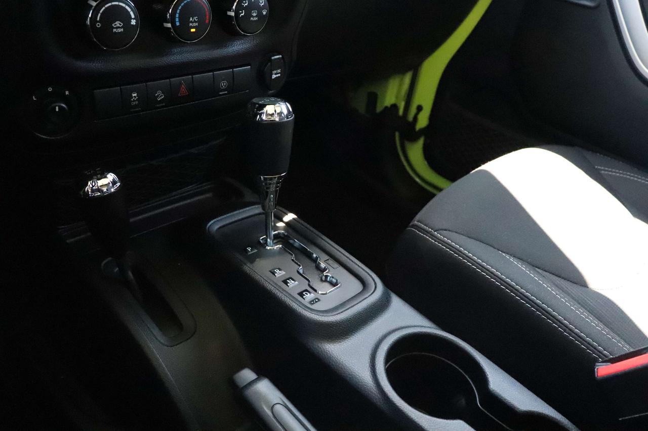 2016 Jeep Wrangler 2 DOOR SAHARA 4WD Photo