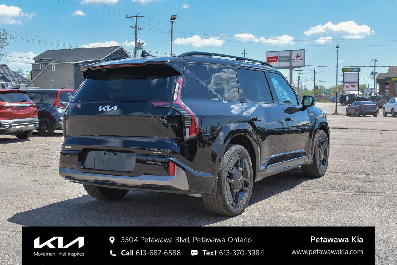 2026 Kia EV9 Land w/GT-Line 4dr All-Wheel Drive Photo