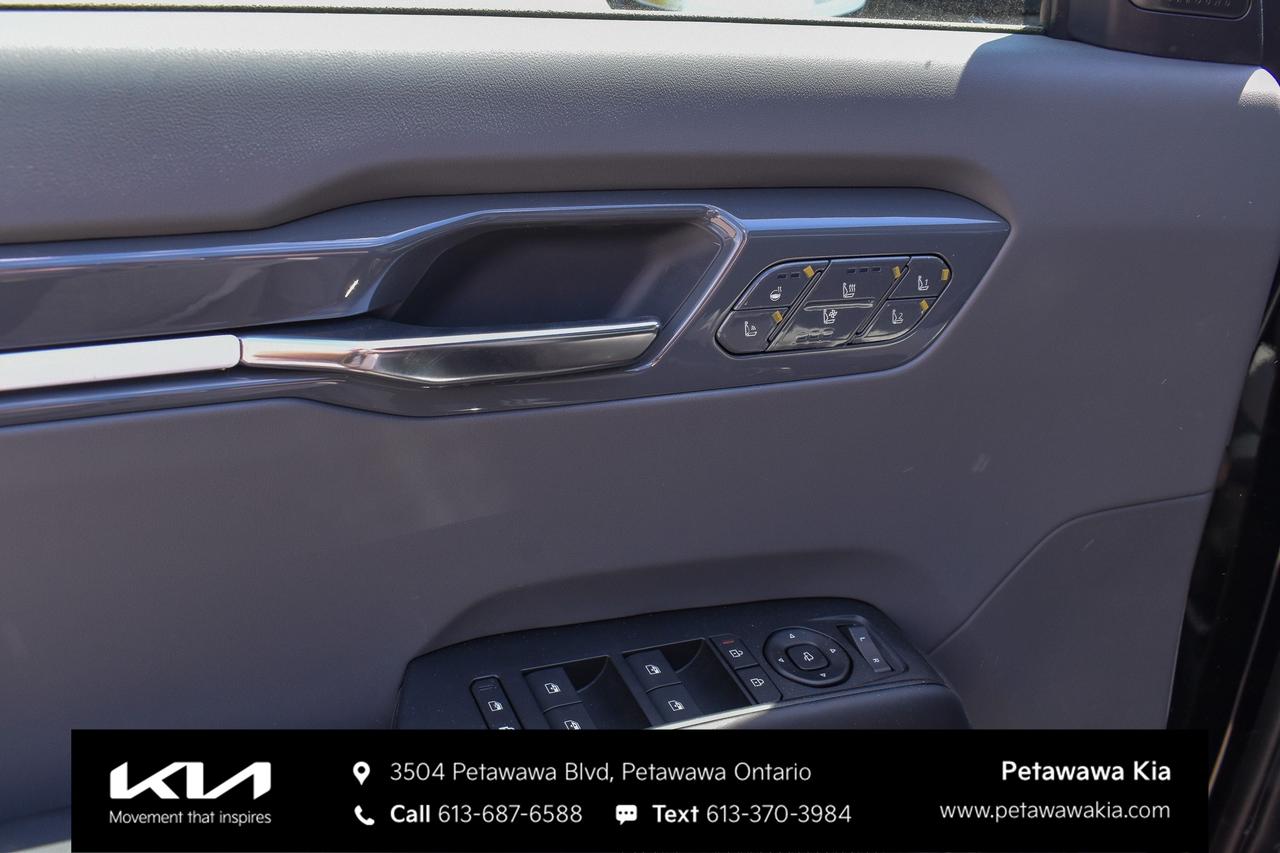 2026 Kia EV9 Land w/GT-Line 4dr All-Wheel Drive Photo