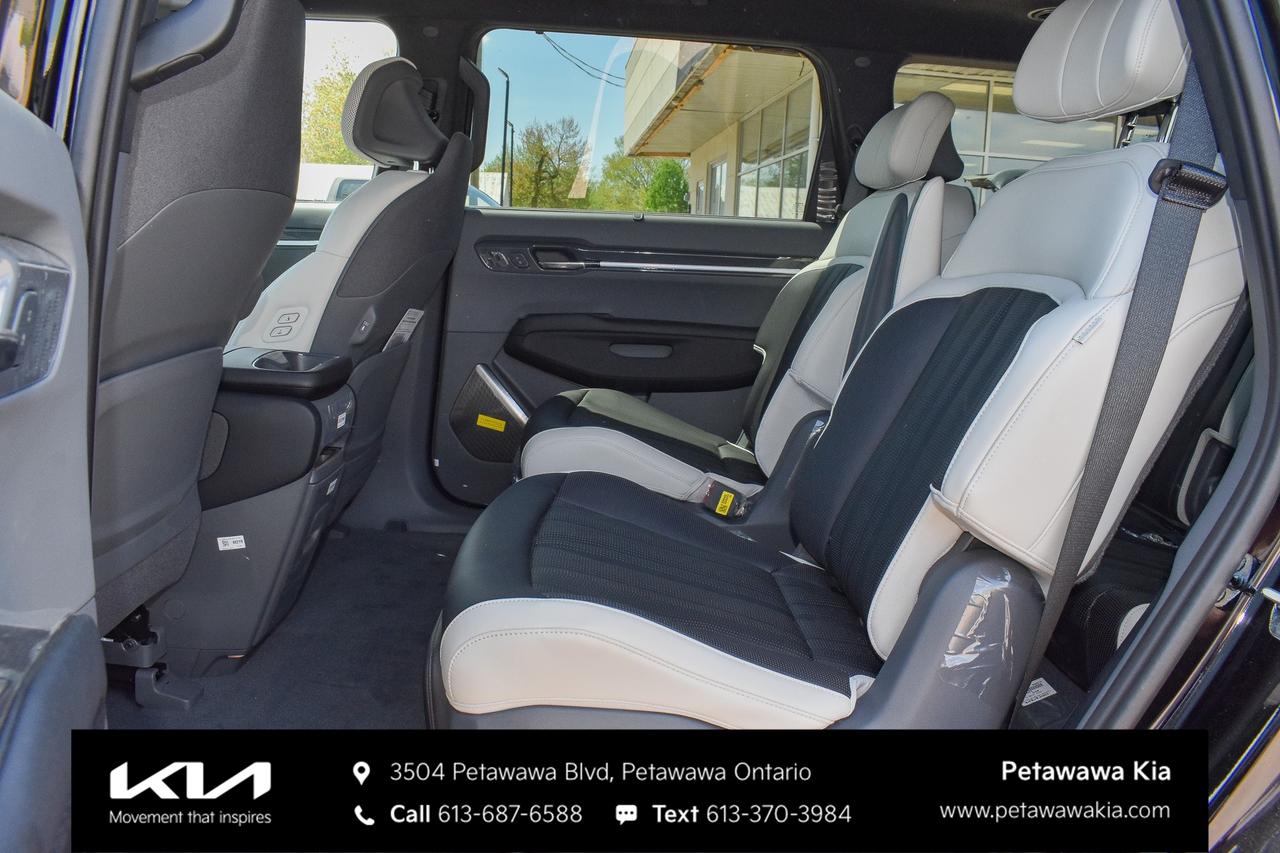 2026 Kia EV9 Land w/GT-Line 4dr All-Wheel Drive Photo