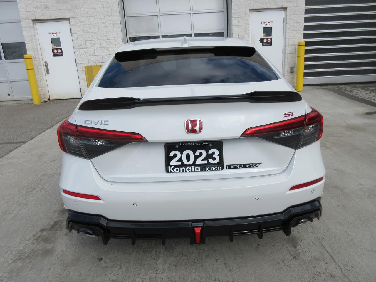 2023 Honda Civic Si Base 4dr Sedan Photo