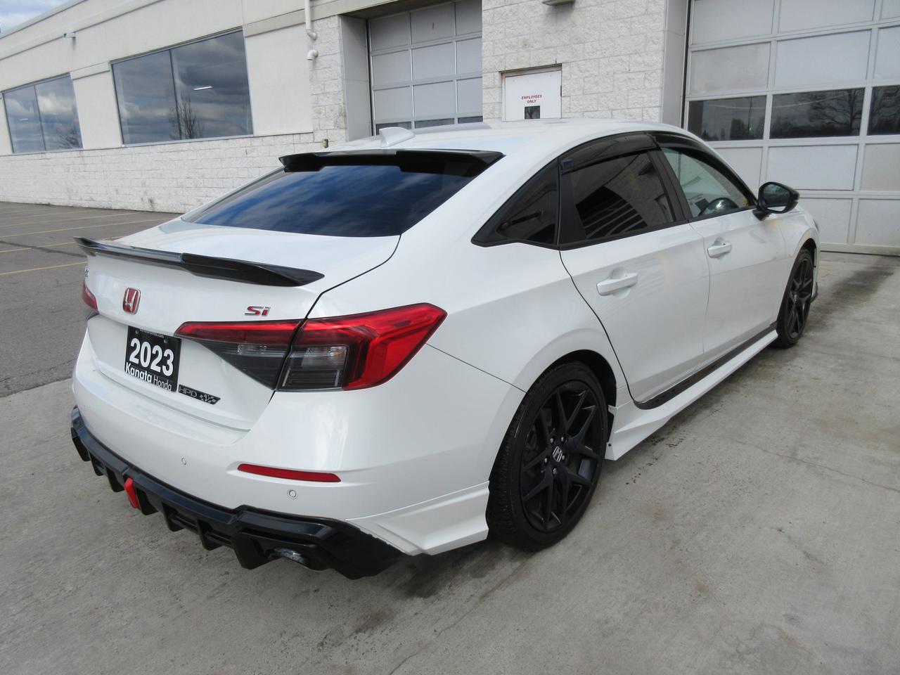 2023 Honda Civic Si Base 4dr Sedan Photo