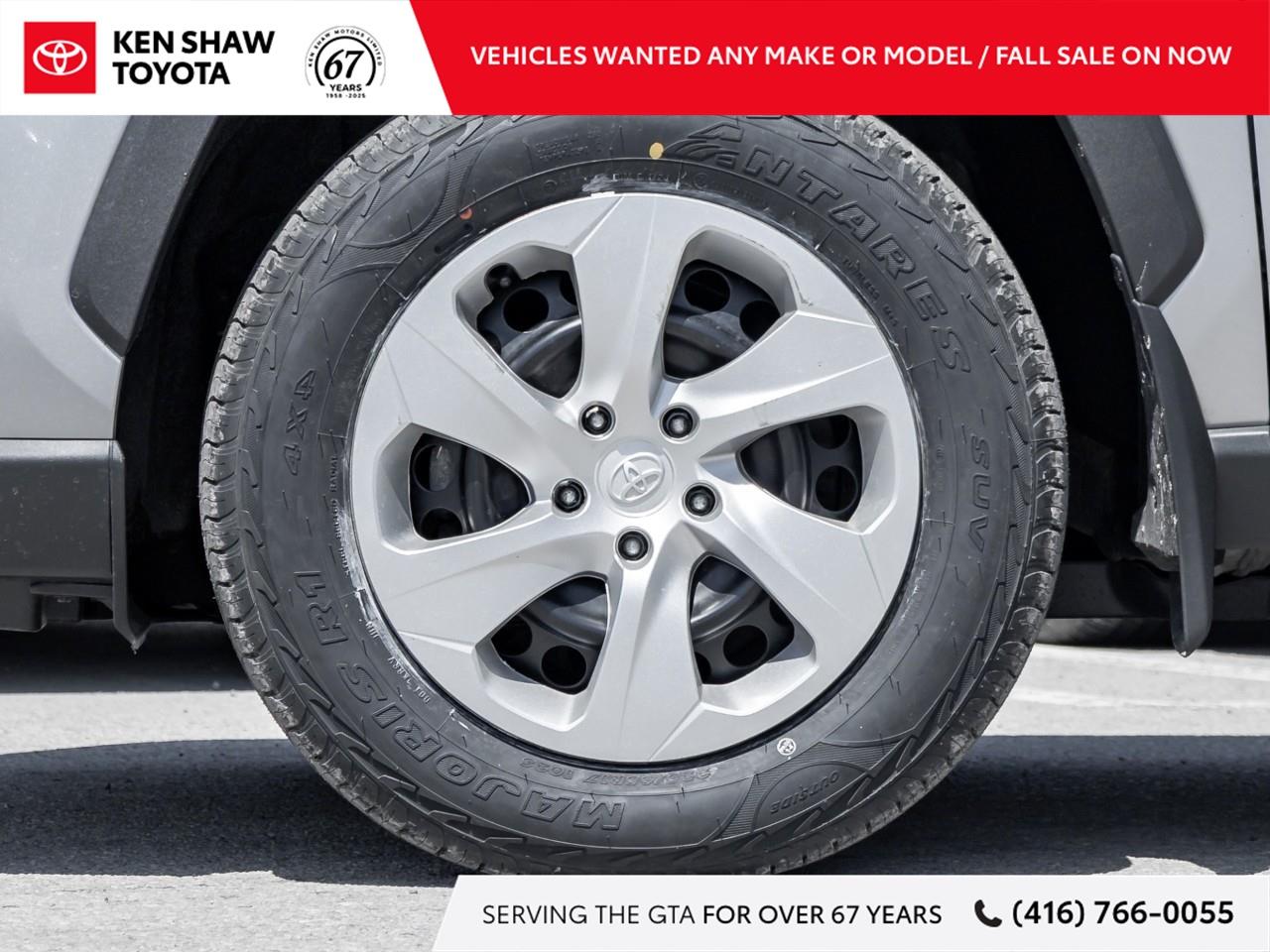 2023 Toyota RAV4 LE 4dr All-wheel Drive Photo