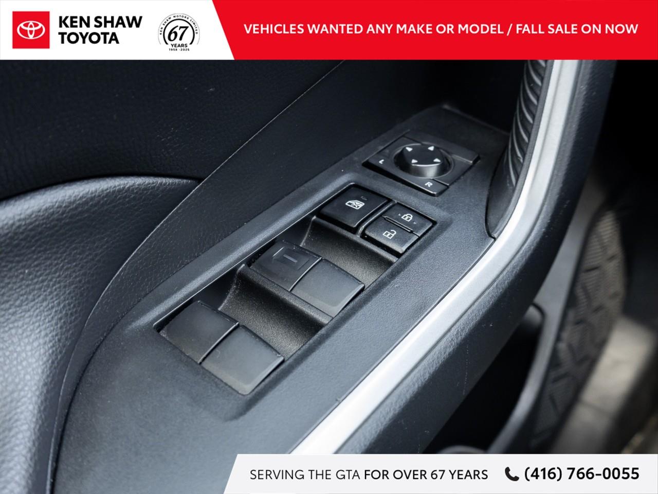 2023 Toyota RAV4 LE 4dr All-wheel Drive Photo