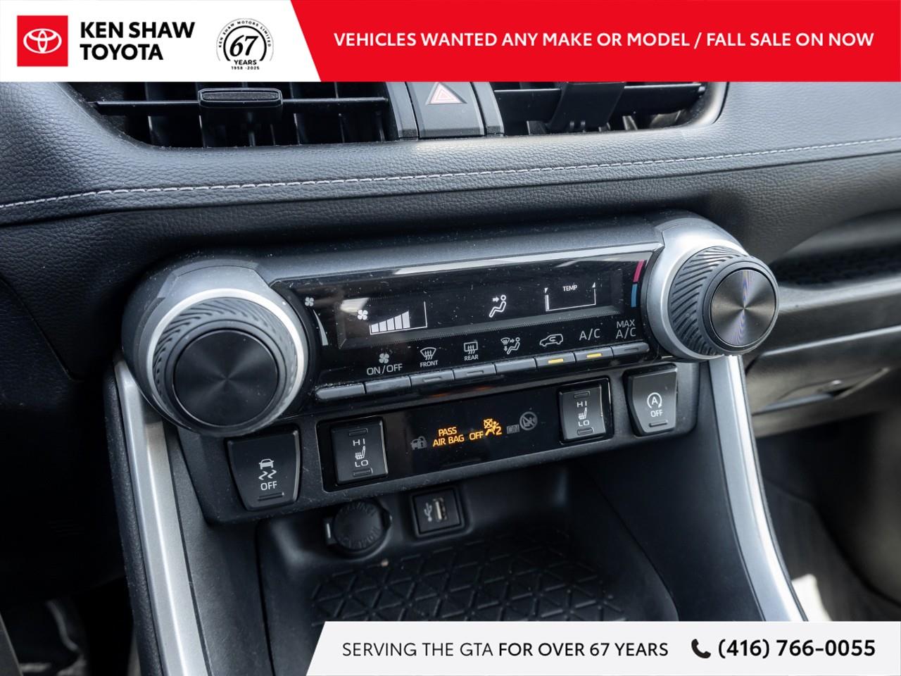 2023 Toyota RAV4 LE 4dr All-wheel Drive Photo