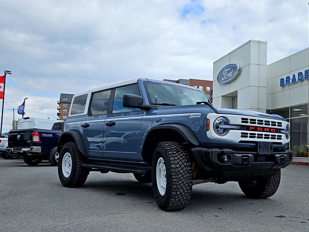 2023 Ford Bronco Heritage Edition 4 Door 4x4 Photo