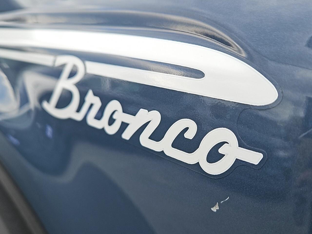 2023 Ford Bronco Heritage Edition 4 Door 4x4 Photo