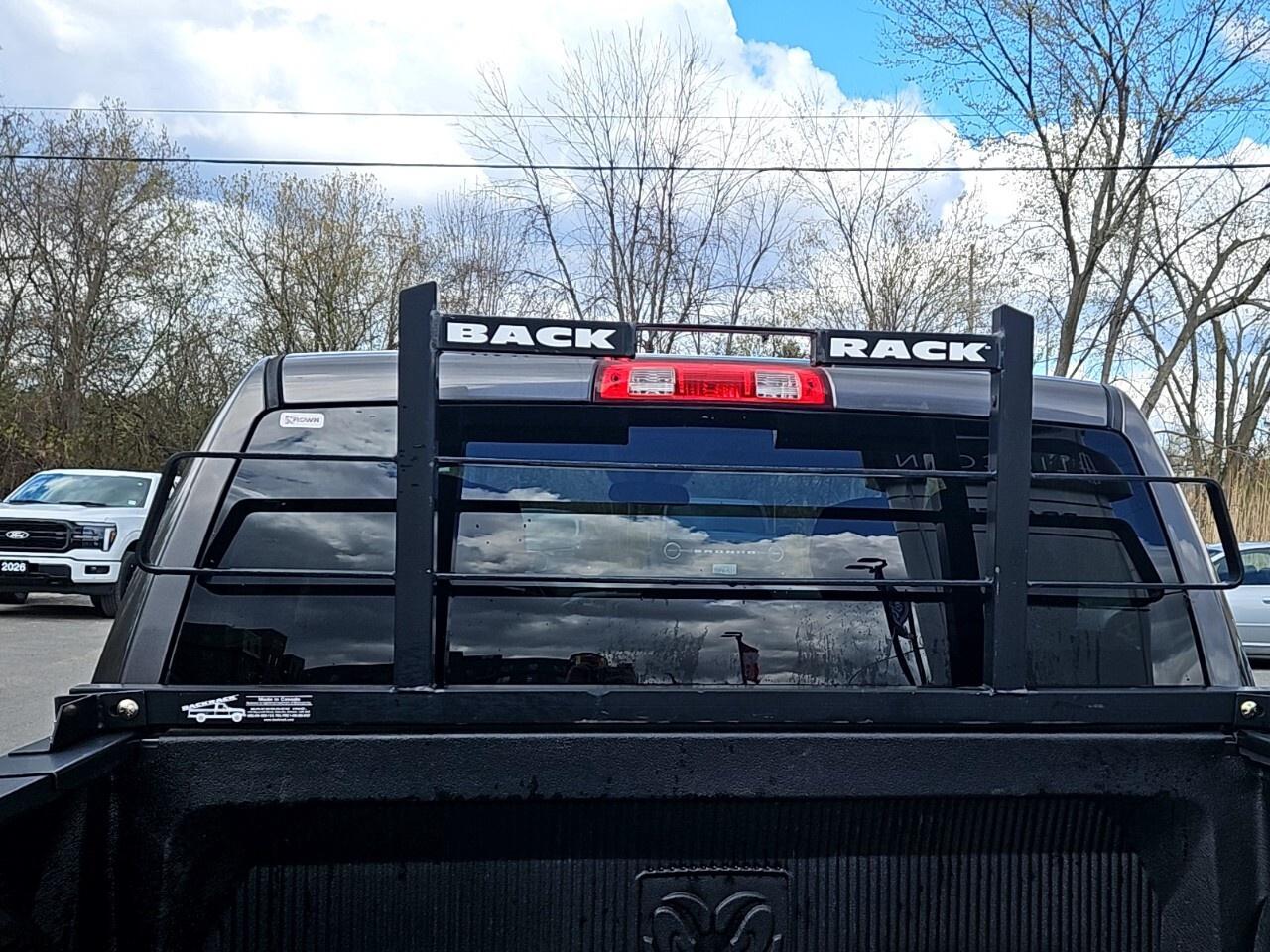 2015 RAM 1500 ST   SXT   TOW PKG   4WD Photo
