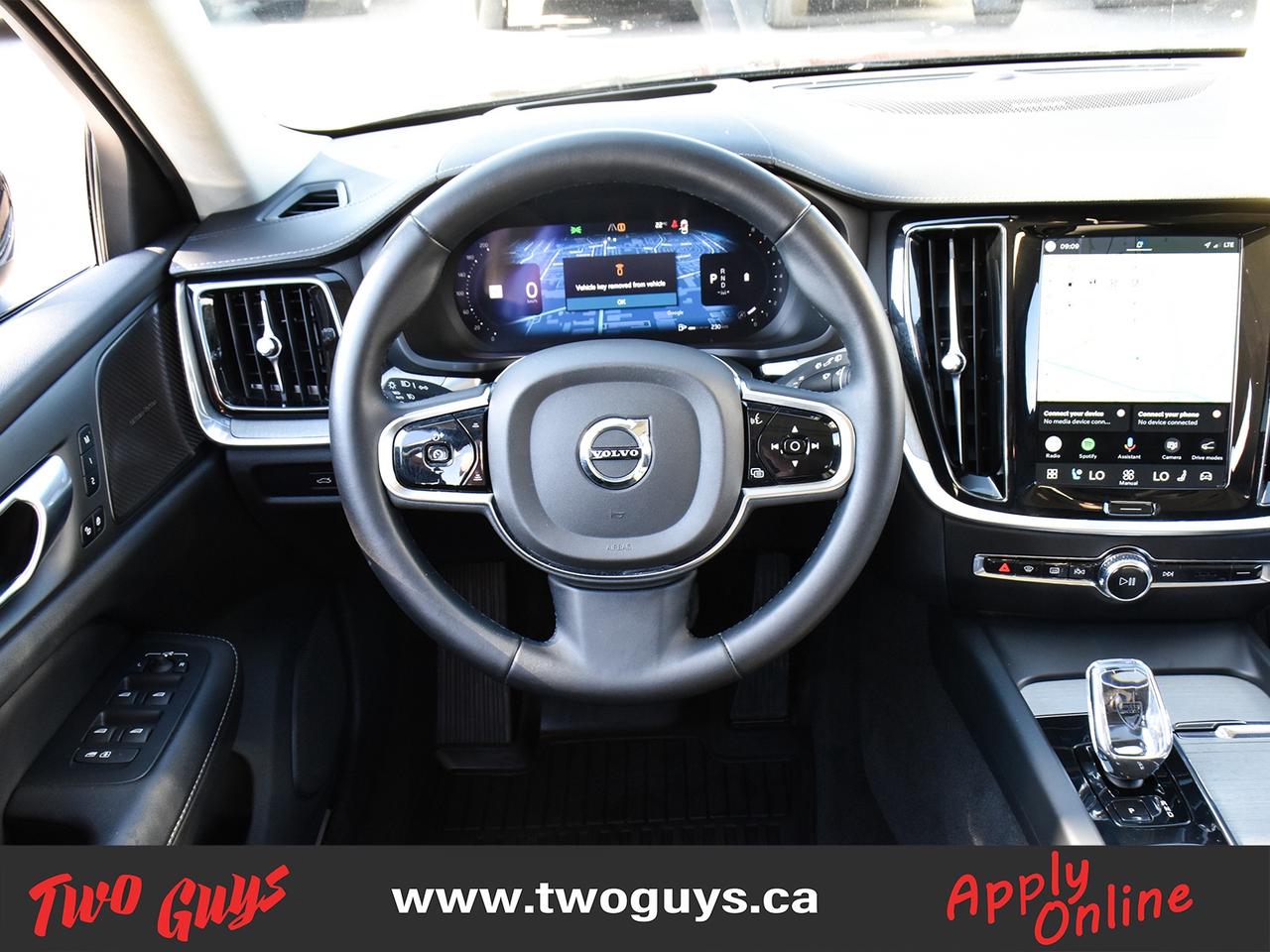 2023 Volvo V60 Cross Country Ultimate   Leather   Pano   Nav Photo
