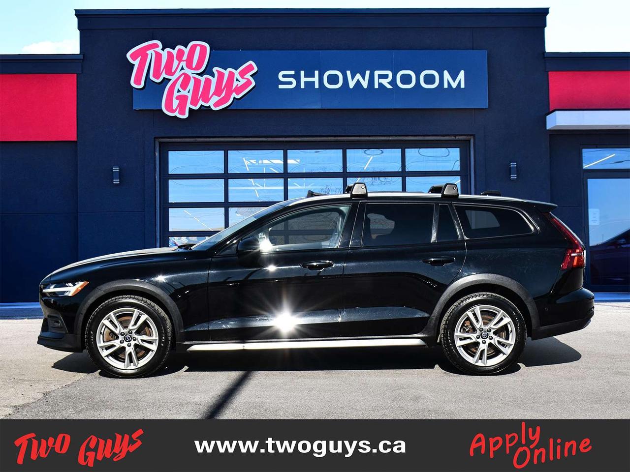 2023 Volvo V60 Cross Country Ultimate   Leather   Pano   Nav Photo